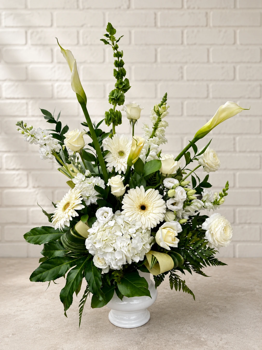 Arrangement funéraire blanc - Callas